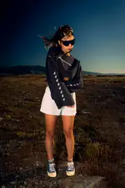 JBS CROP LONGSLEEVE 4