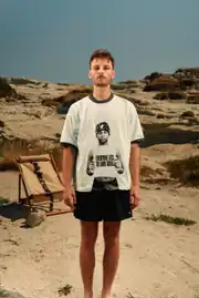 Everyone Lies Tee 4
